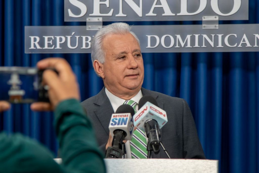 Senador Antonio Taveras busca 1 millón de firmas de apoyo para el Proyecto de Ley de Extinción de Dominio 